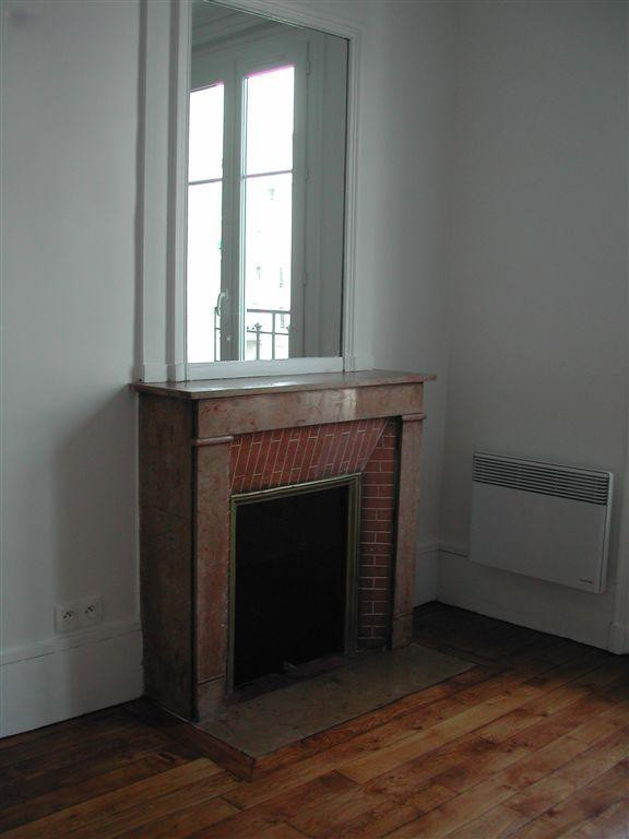 
                                                Location
                                                 Appartement T2 Paris 18