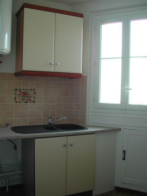 
                                                Location
                                                 Appartement T2 Paris 18