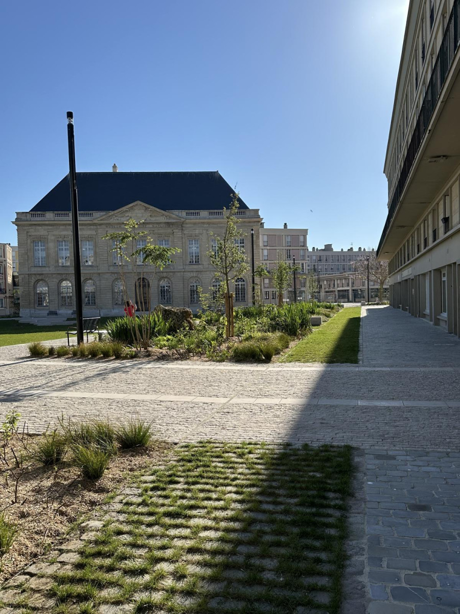 
                                                Location
                                                 Appartement T2 proche commerces N/Dame Le Havre