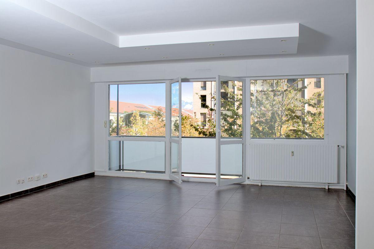 
                                                Location
                                                 Appartement t2 - quartier - carnot