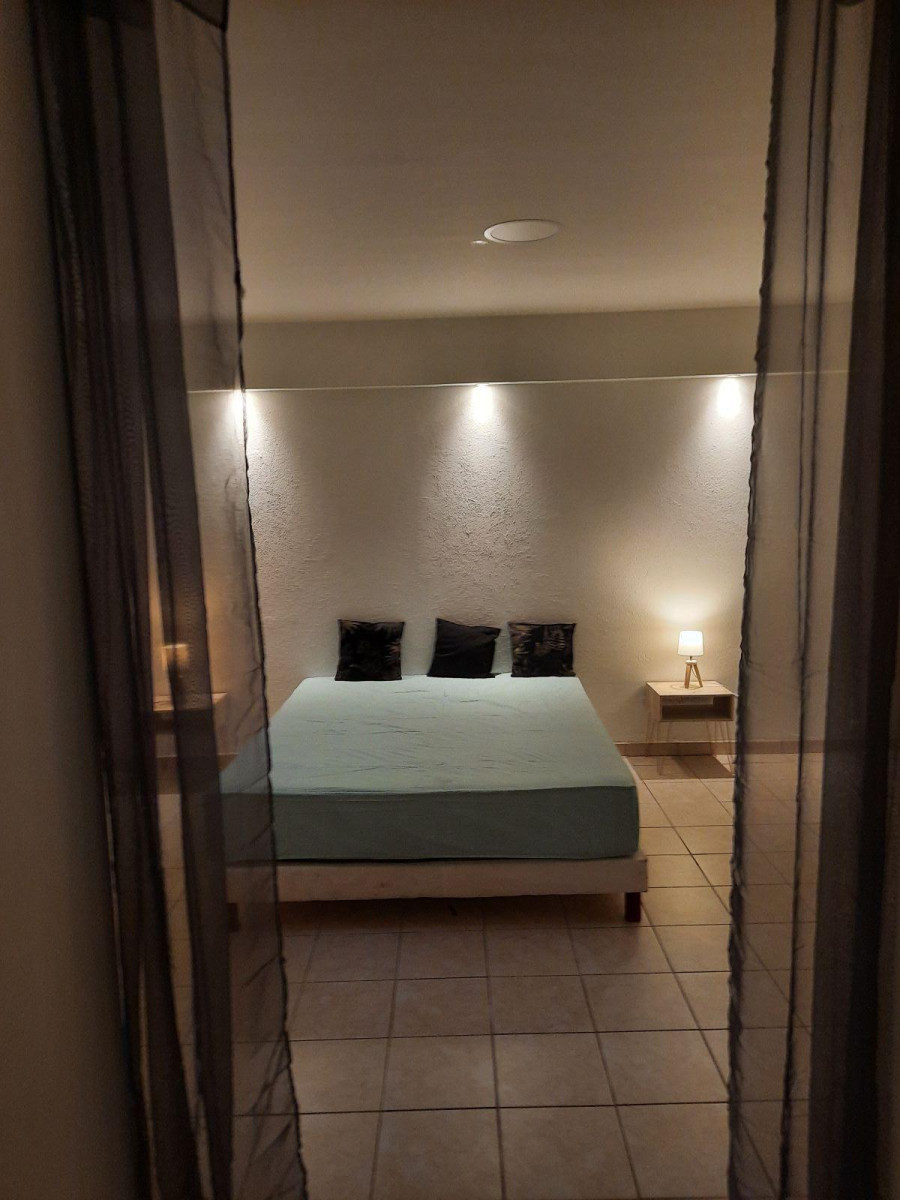 
                                                Location
                                                 Appartement T2 RDC Château Japy