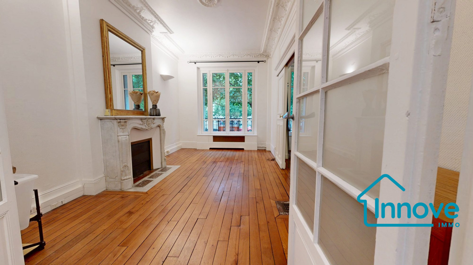 
                                                Vente
                                                 Appartement T2 - RDC surélevé- Bd de la Reine