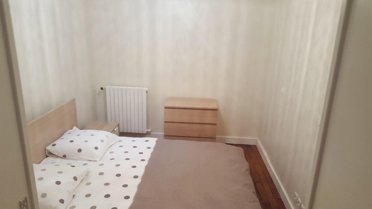 
                                                Location
                                                 Appartement T2 rue Chalgrin 75016 PARIS