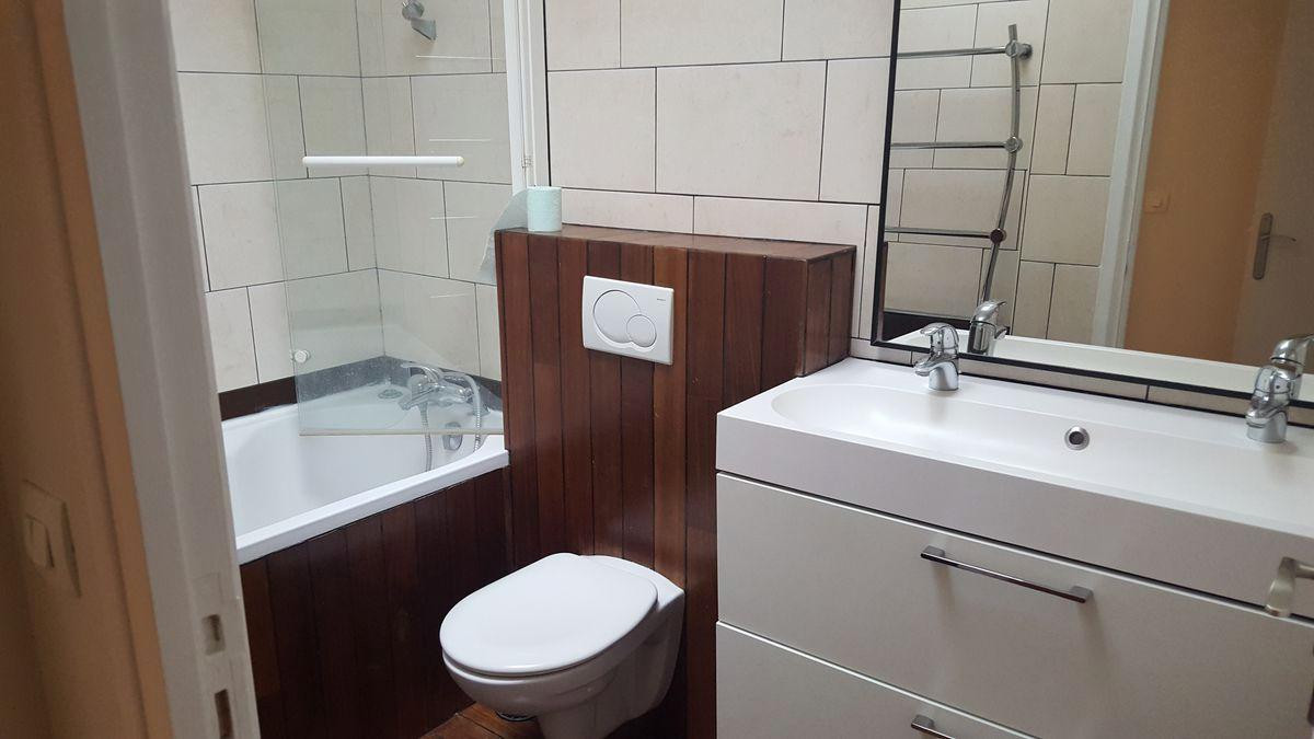 
                                                Location
                                                 Appartement T2 rue Chalgrin 75016 PARIS