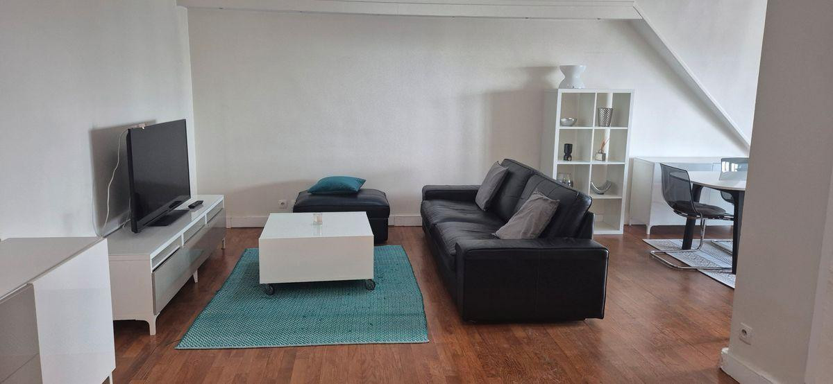 
                                                Location
                                                 Appartement T2 rue Chalgrin 75016 PARIS