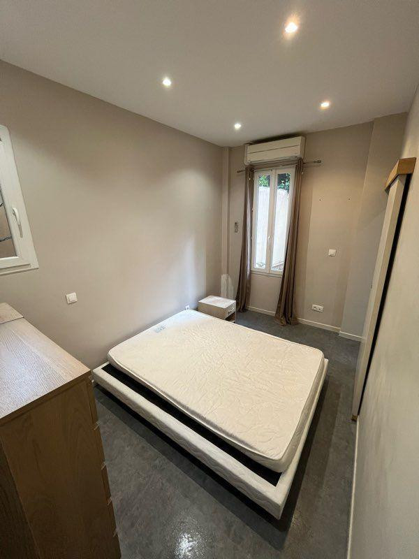 
                                                Location
                                                 Appartement T2 rue des Potiers