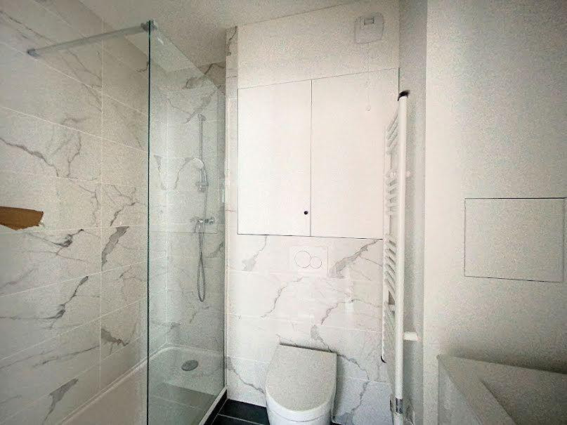 
                                                Location
                                                 Appartement T2 style loft à louer Vieux Lille