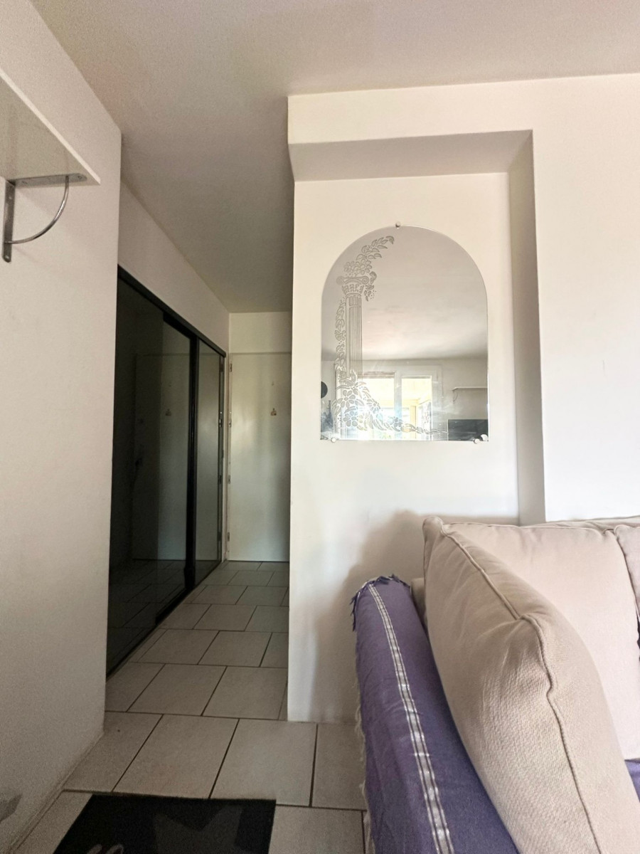 
                                                Vente
                                                 Appartement T2 - TOULON