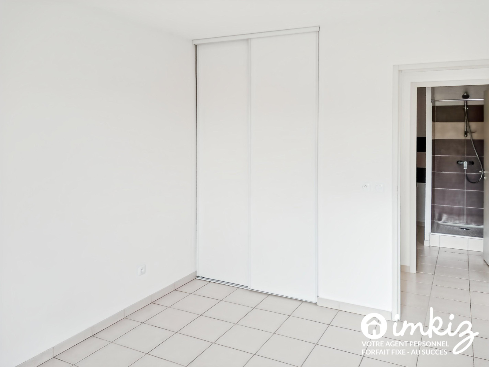 
                                                Vente
                                                 Appartement T2- Vertefeuille - Terrasse et parking
