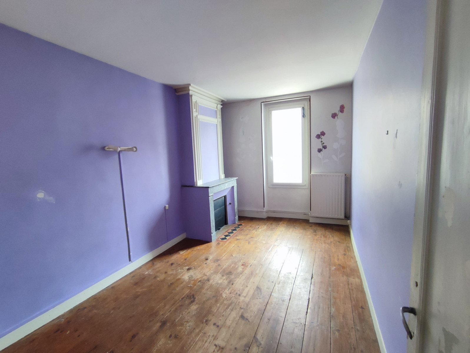 
                                                Vente
                                                 Appartement T3 12550 à Paillet