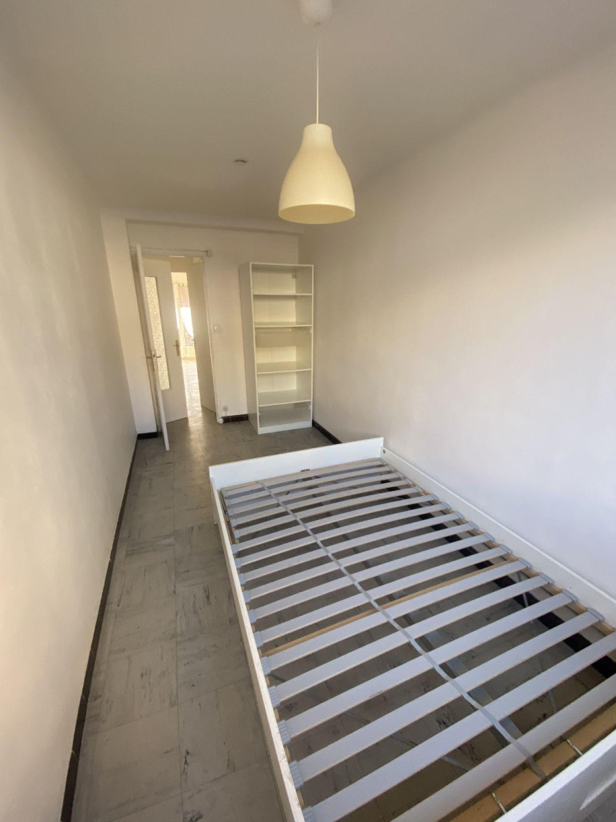 
                                                Location
                                                 Appartement T3 – 5ᵉ arrondissement, Marseille