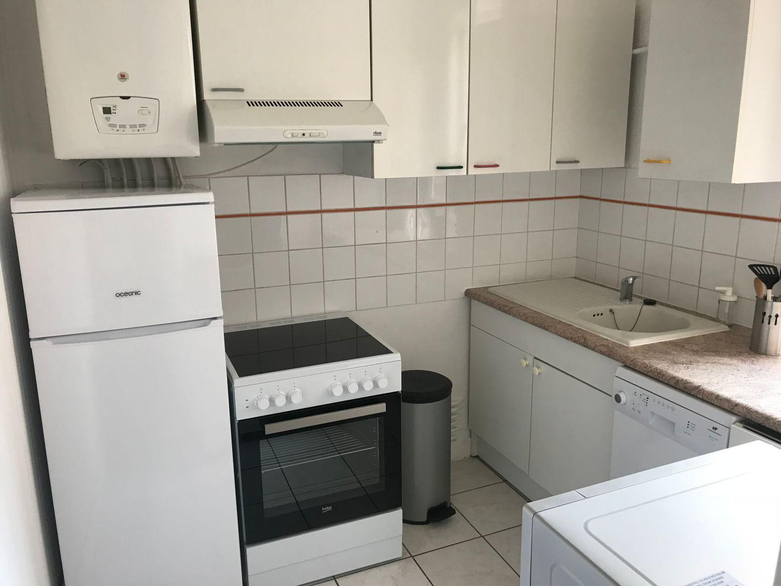 
                                                Location
                                                 Appartement T3 50m2 meublé en centre ville