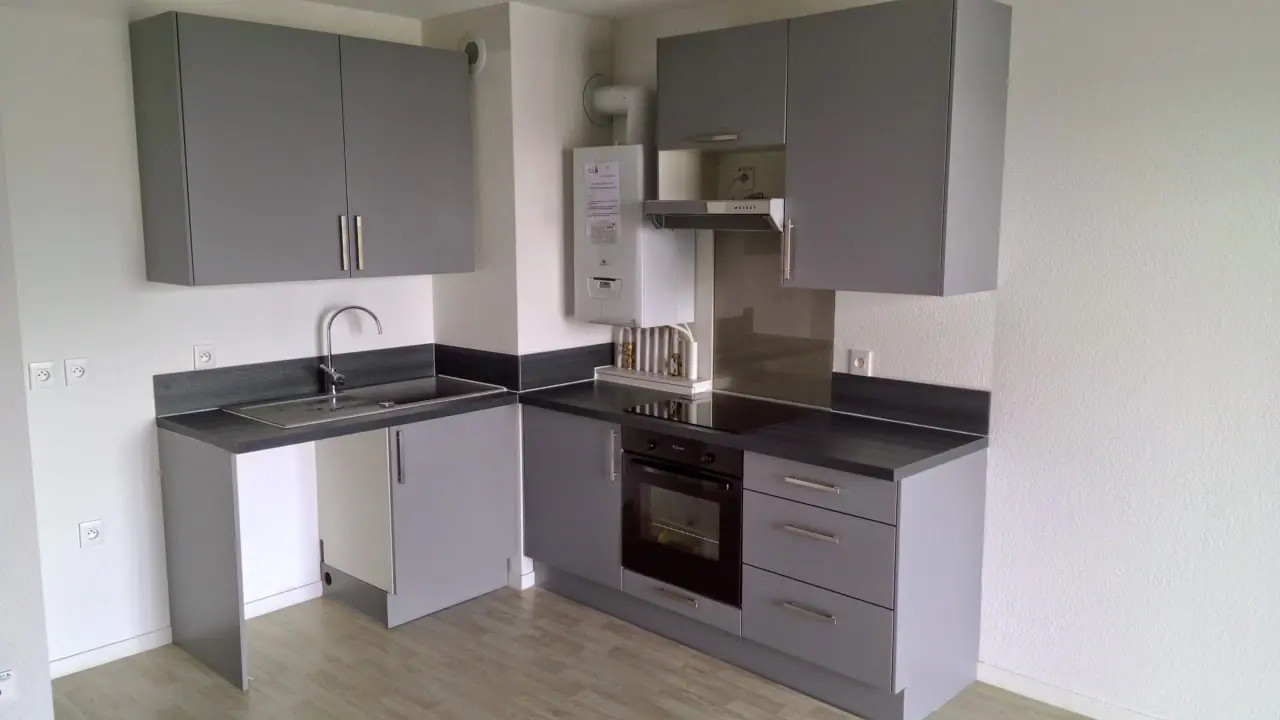 
                                                Location
                                                 Appartement T3 57.13m² à Cenon