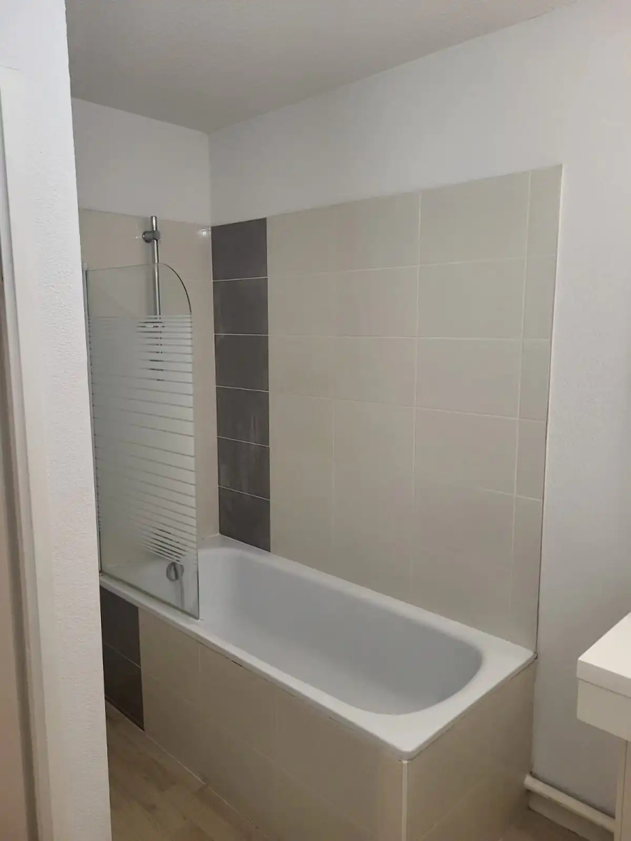 
                                                Location
                                                 Appartement T3 57.13m² à Cenon
