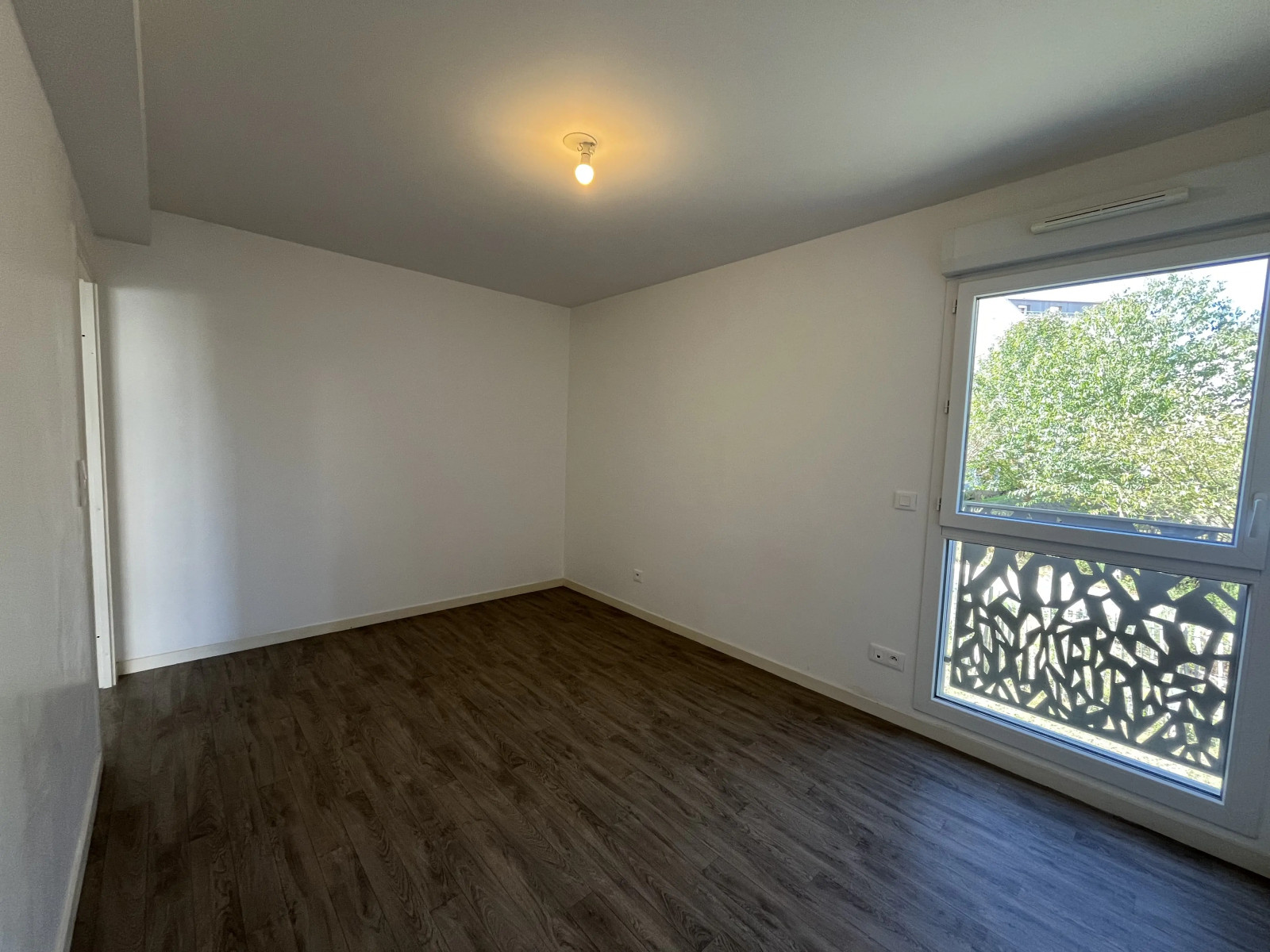 
                                                Location
                                                 Appartement T3 58m² à Bruges
