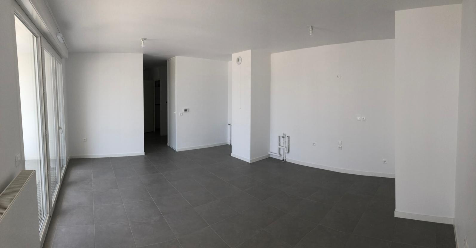 
                                                Location
                                                 Appartement T3 59.7m² à Floirac