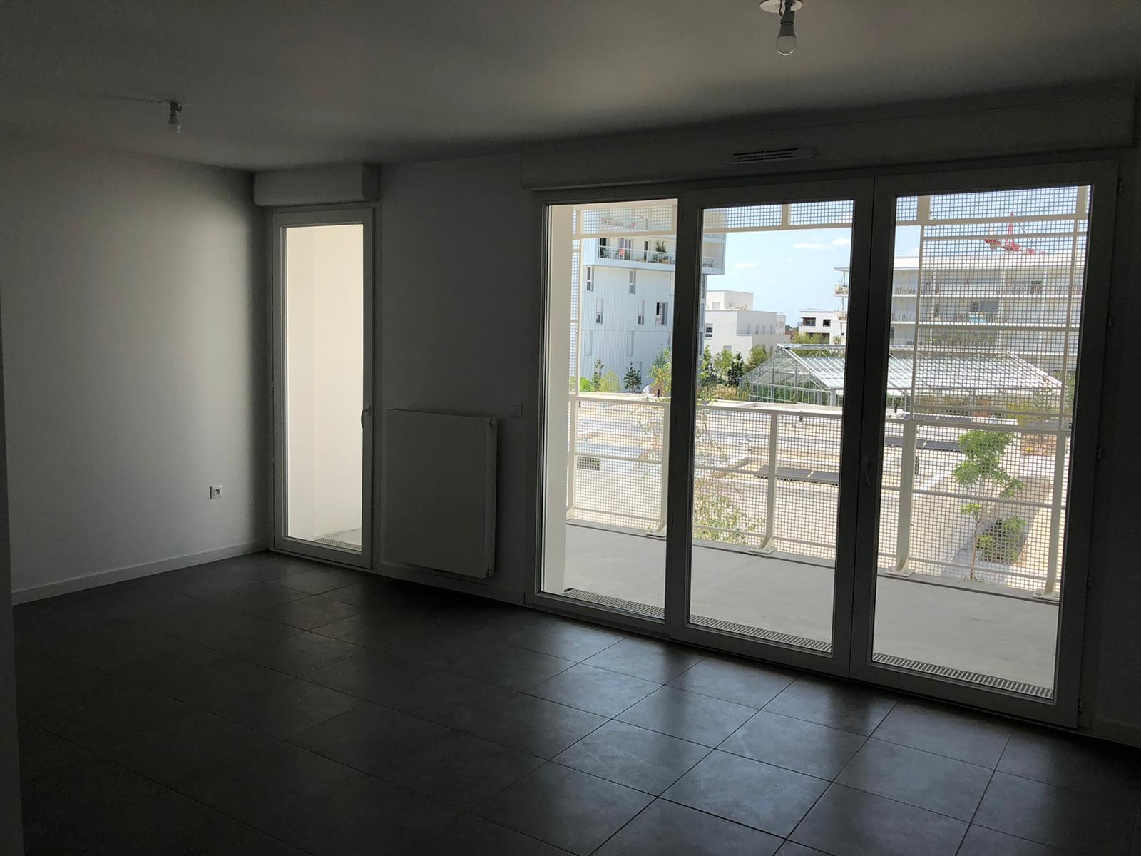 
                                                Location
                                                 Appartement T3 59.7m² à Floirac