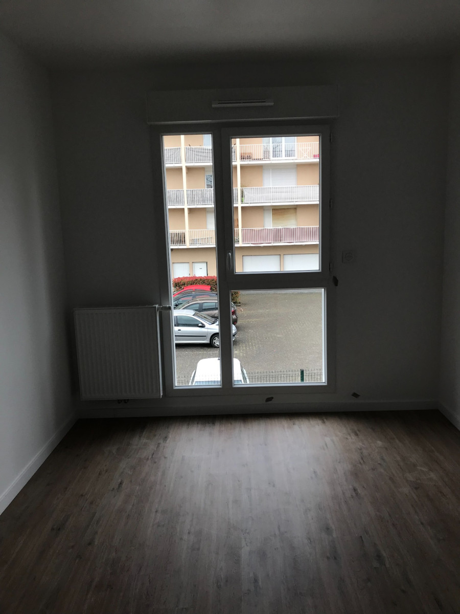 
                                                Location
                                                 Appartement T3 59m² à Talence