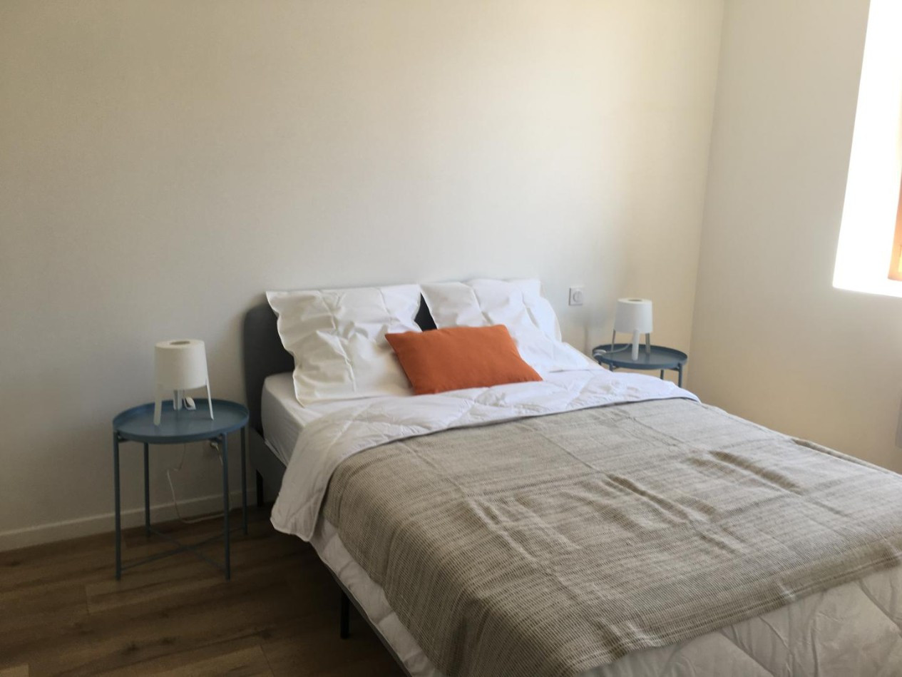 
                                                Location
                                                 Appartement T3 63m² - Vieux Port