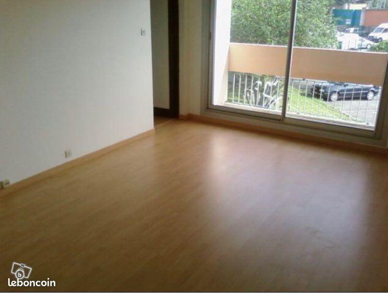 
                                                Location
                                                 Appartement T3 - 63m2 - dans résidence sécurisée