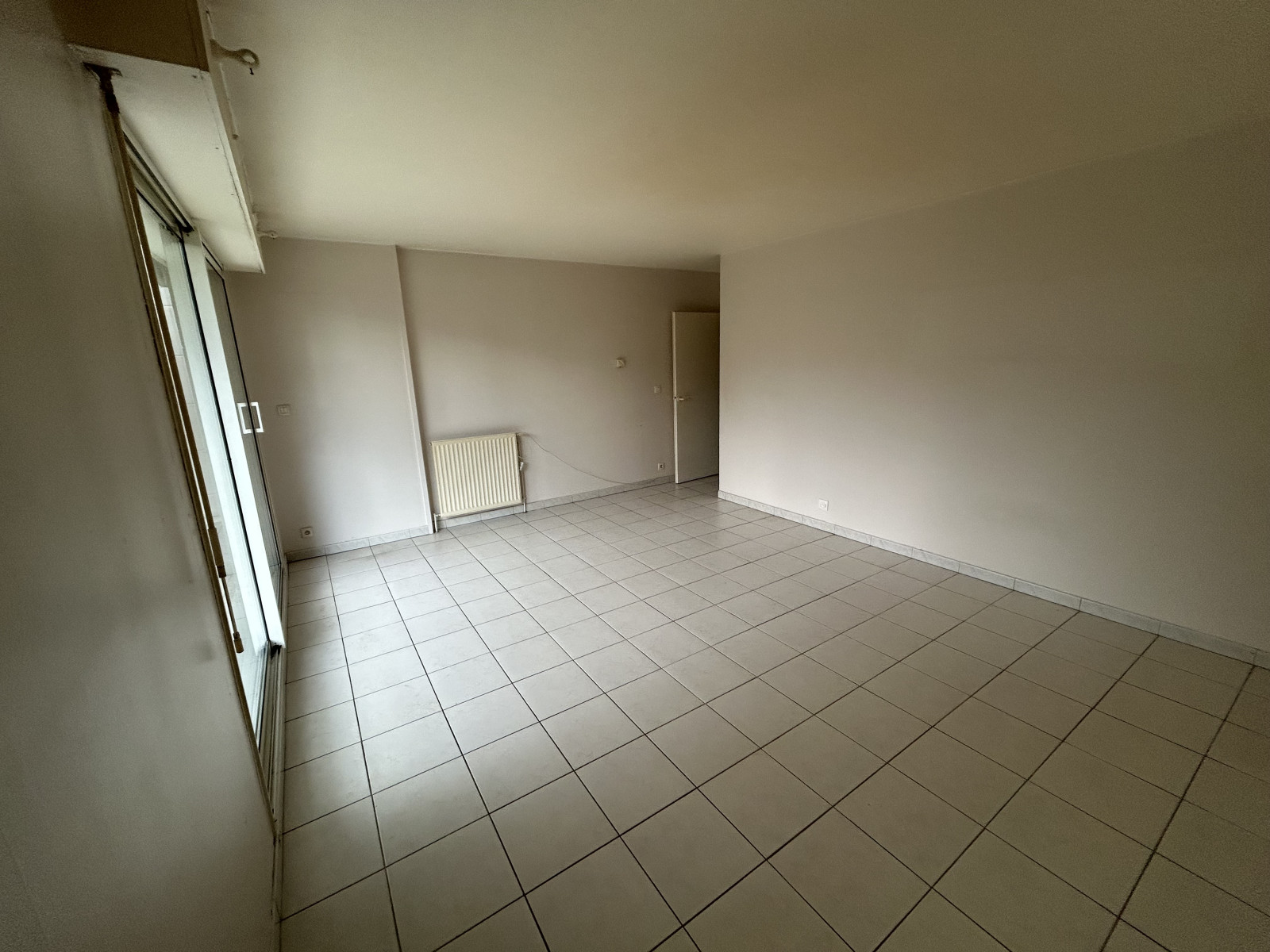 
                                                Location
                                                 Appartement T3 64.75m² à Bordeaux
