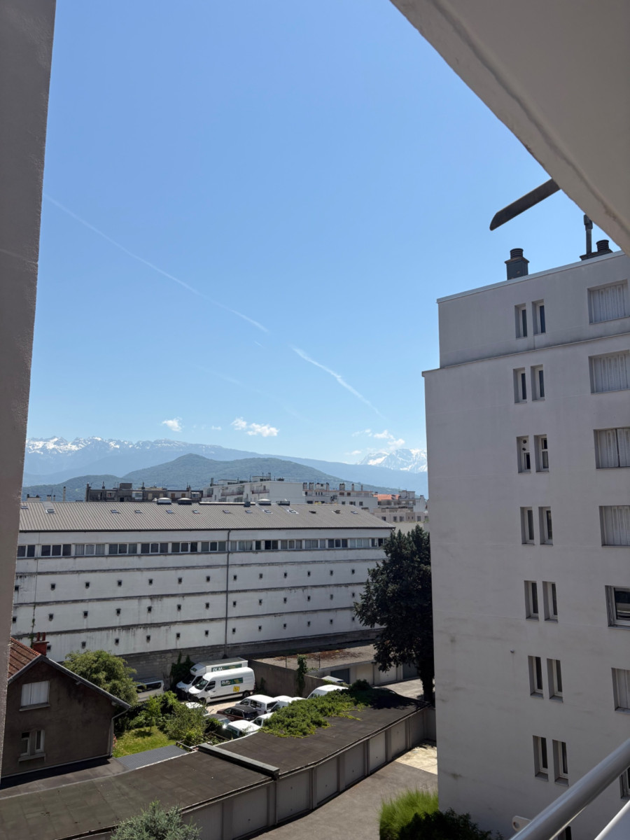 
                                                Location
                                                 Appartement T3 64.86m² à Grenoble