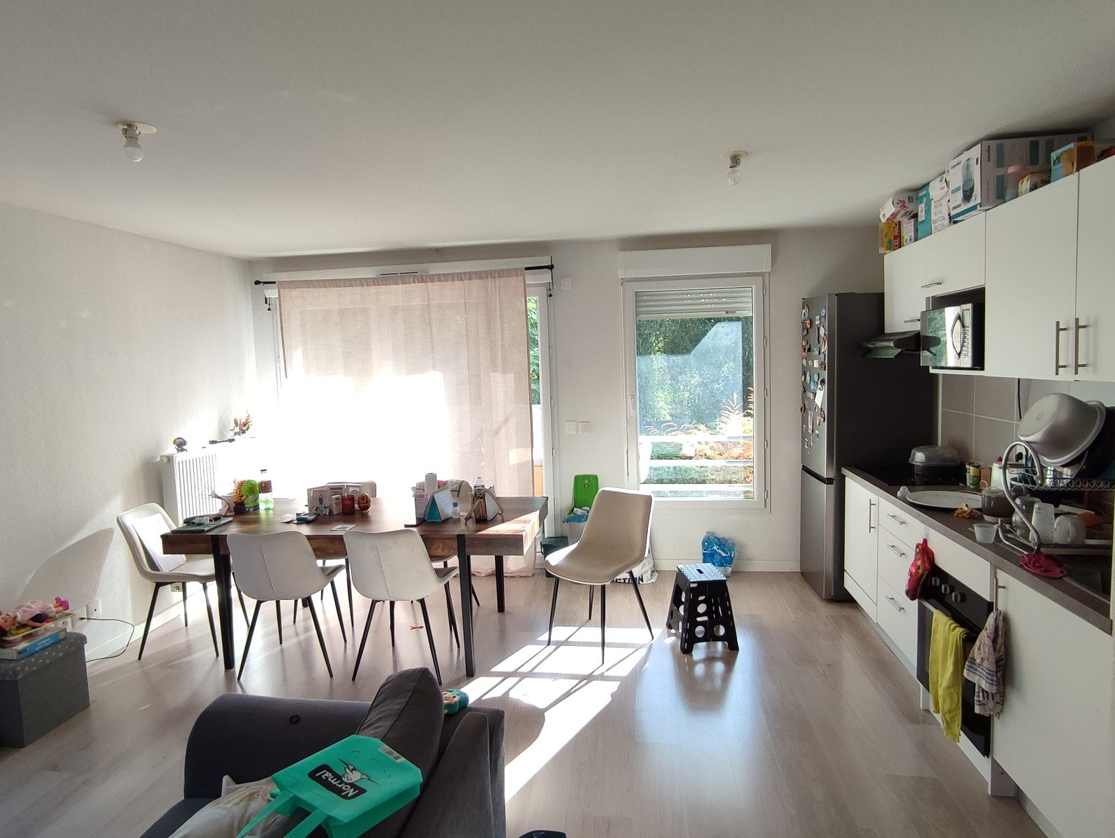 
                                                Location
                                                 Appartement T3 65m² à null