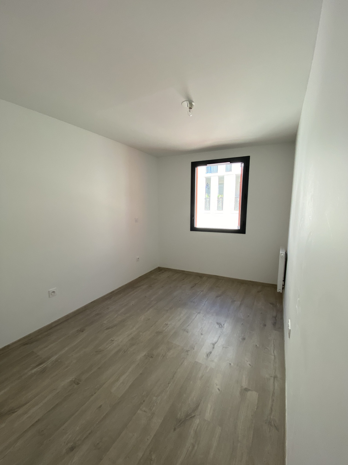 
                                                Location
                                                 Appartement T3 67m² à Bordeaux
