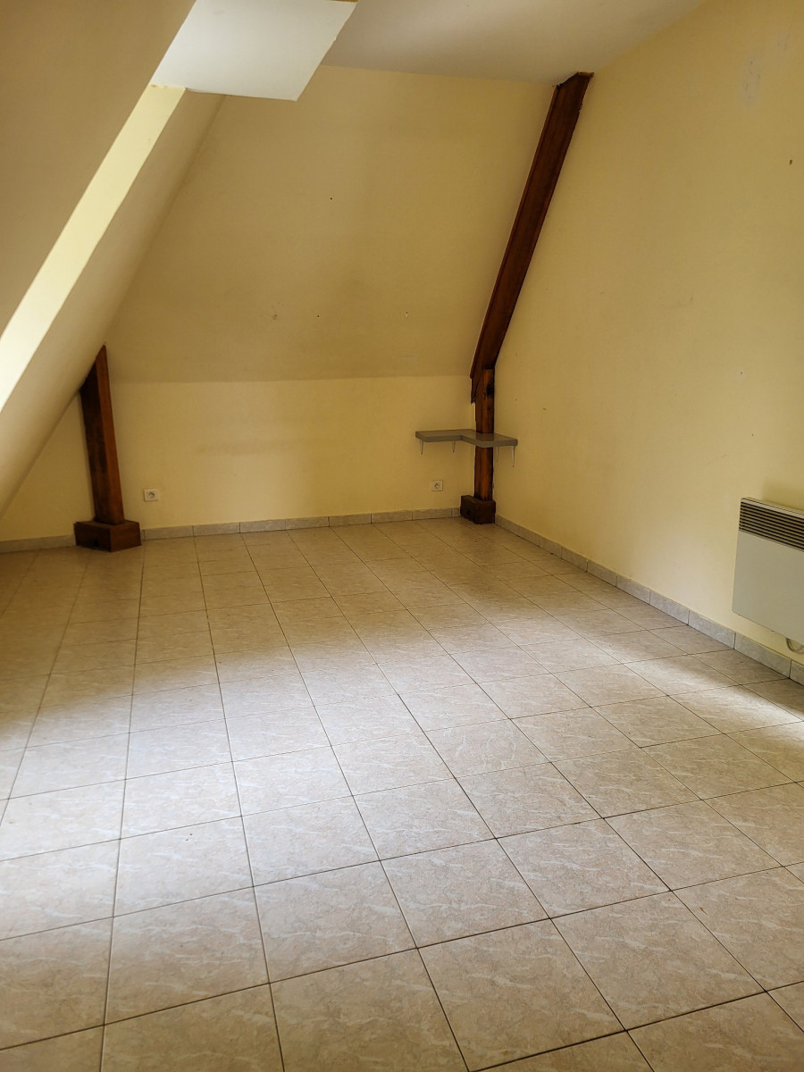 
                                                Location
                                                 Appartement T3 72.5m² à Vézac