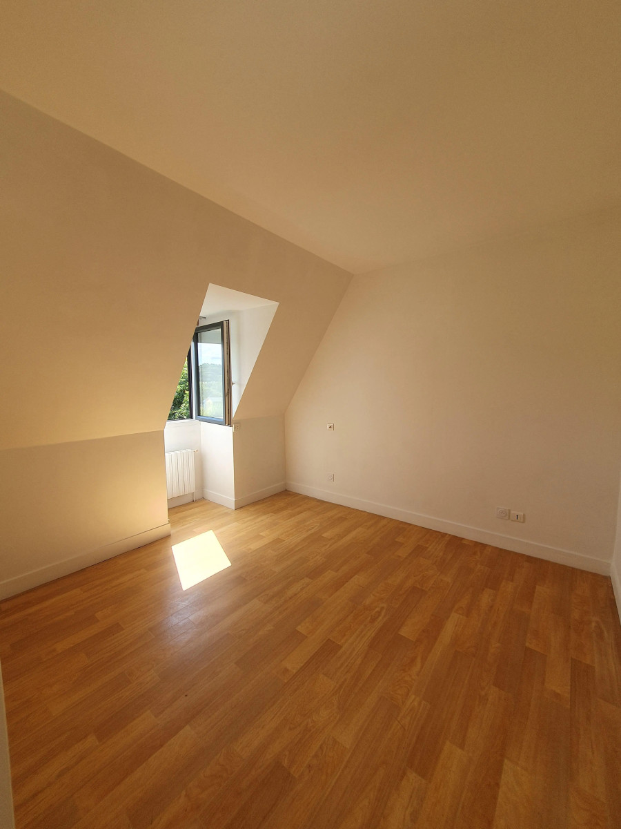 
                                                Location
                                                 Appartement T3 72.89m² à Sarlat-la-Canéda