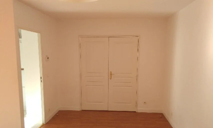
                                                Location
                                                 Appartement T3 75m² à Bordeaux