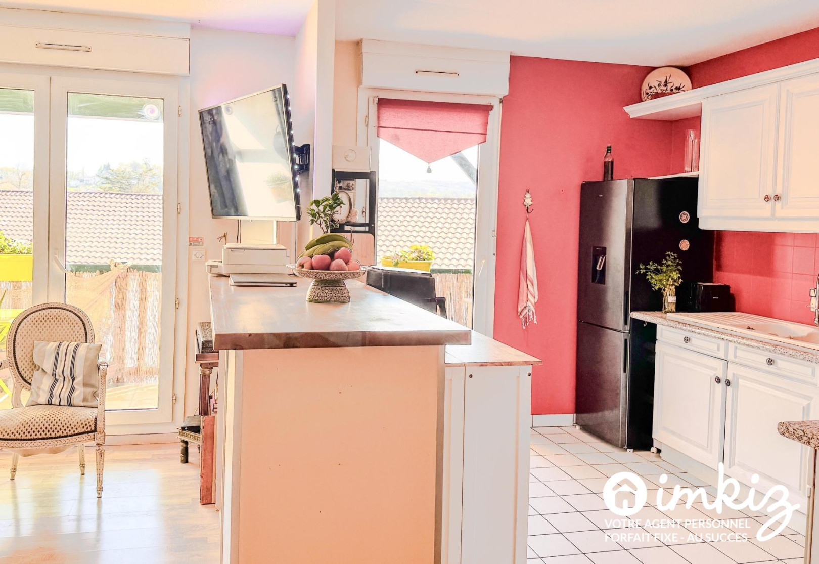 
                                                Vente
                                                 Appartement T3 au calme  bourg a 15 mn des plages