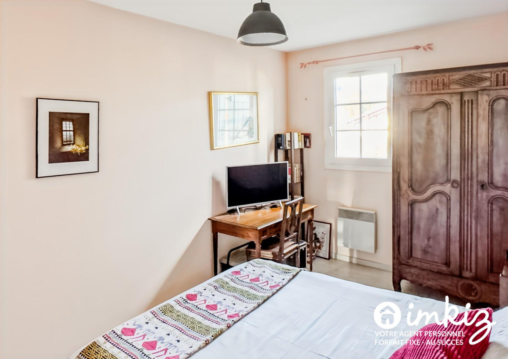 
                                                Vente
                                                 Appartement T3 au calme  bourg a 15 mn des plages