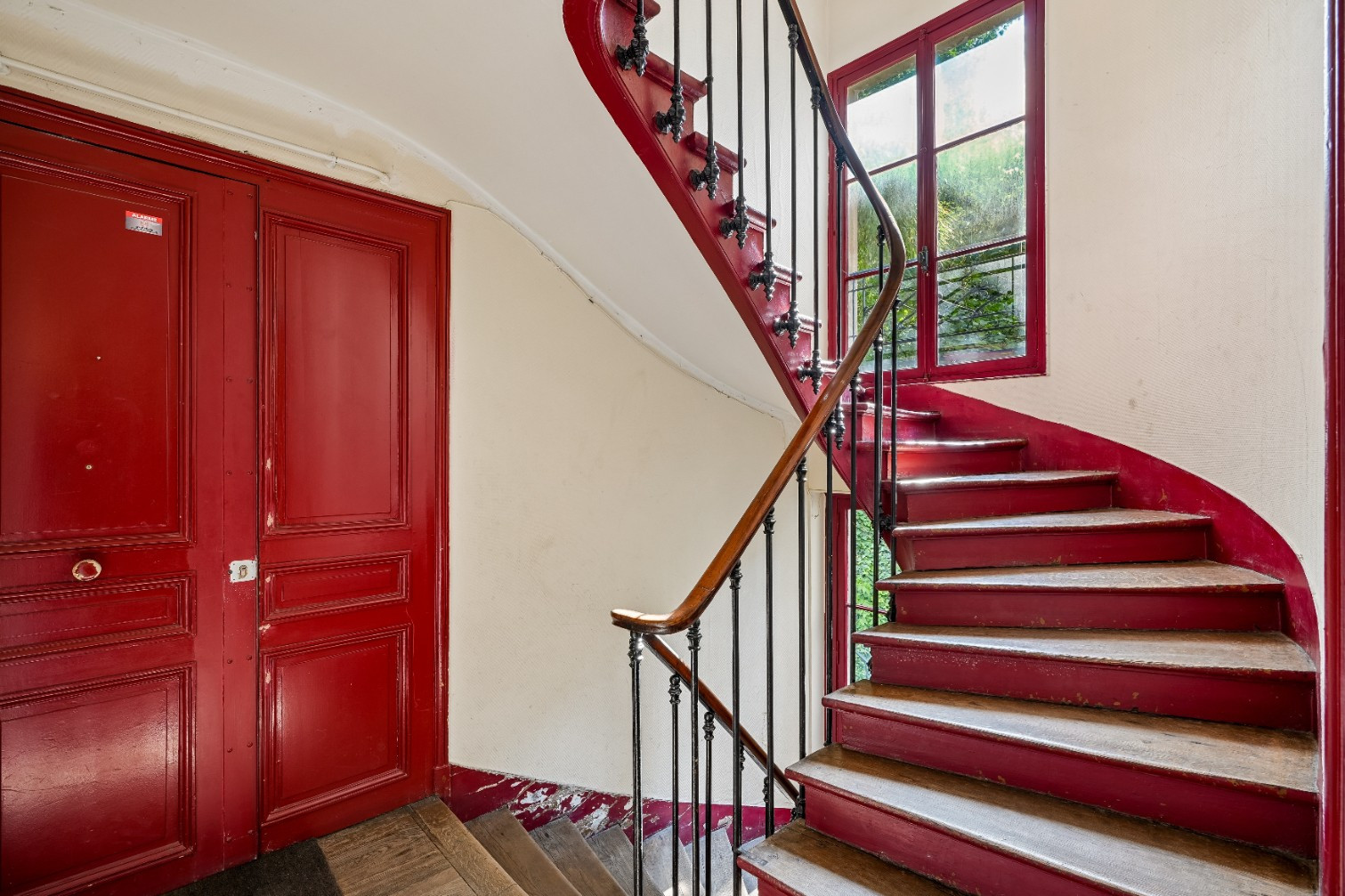 
                                                Vente
                                                 Appartement T3 avec balcon - Paris 5e