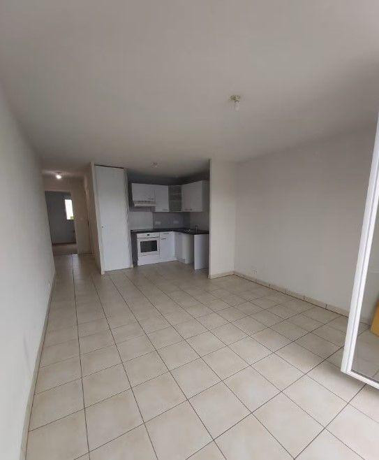 
                                                Location
                                                 Appartement T3 avec garage -St Nazaire hypercentre