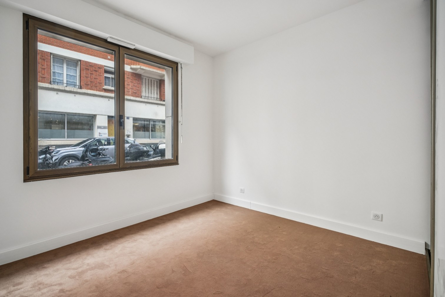 
                                                Vente
                                                 Appartement T3 avec jardin - Boulogne Billancourt