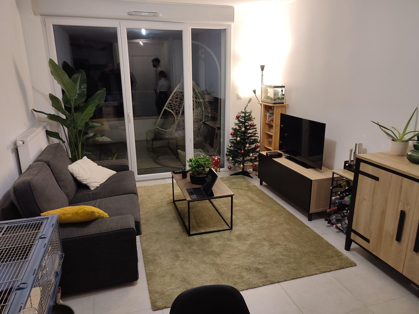 
                                                Location
                                                 Appartement T3 avec terrasse (14m²) et parking