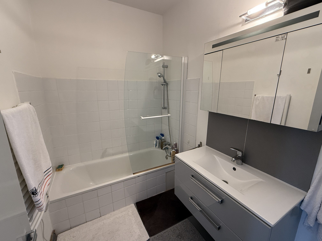 
                                                Location
                                                 APPARTEMENT T3 AVEC VUE MER