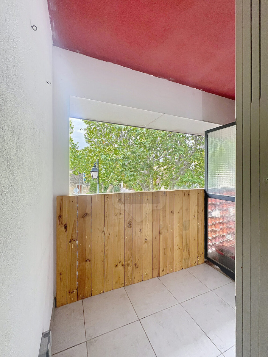 
                                                Location
                                                 Appartement T3 - Balcon