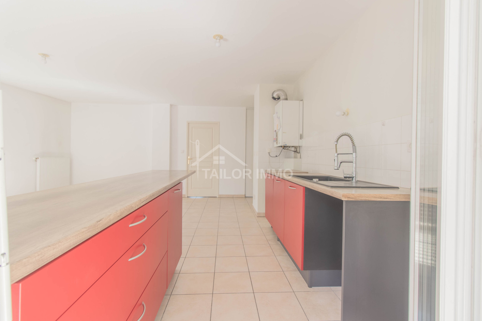 
                                                Vente
                                                 Appartement T3 - Balcon & Garage