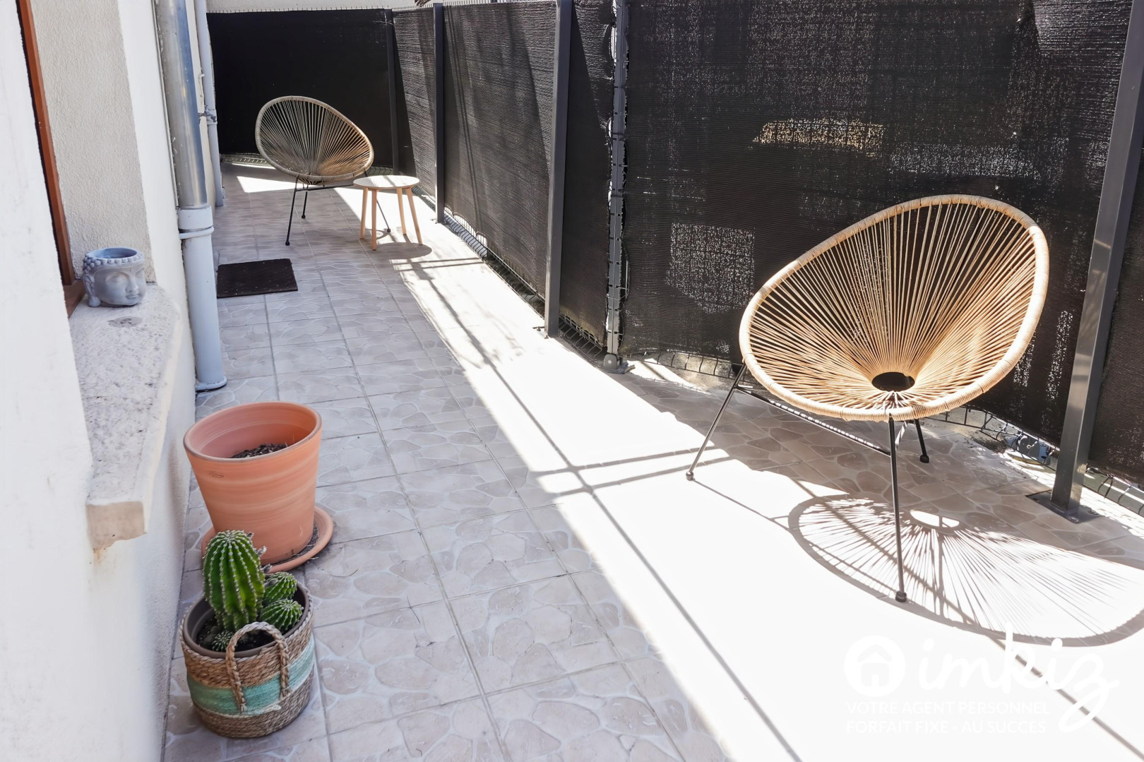 
                                                Vente
                                                 Appartement T3 centre avec terrasse cave + parking