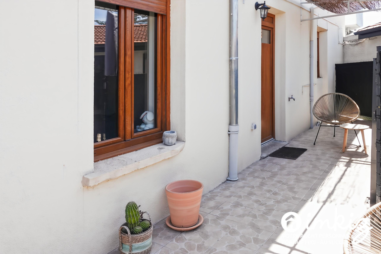 
                                                Vente
                                                 Appartement T3 centre avec terrasse cave + parking
