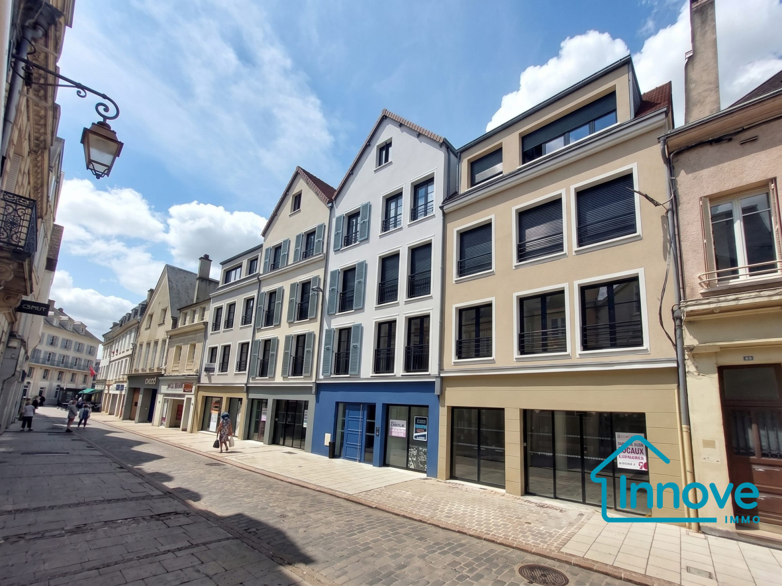 
                                                Vente
                                                 APPARTEMENT T3 - CENTRE VILLE CHARTRES