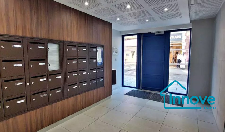 
                                                Vente
                                                 APPARTEMENT T3 - CENTRE VILLE CHARTRES