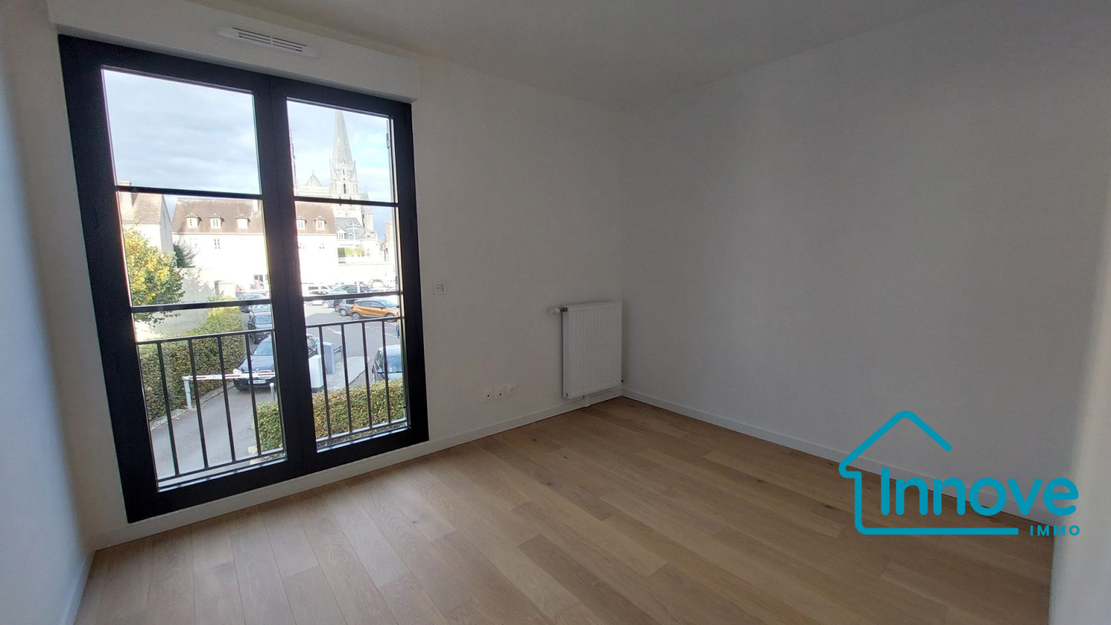 
                                                Vente
                                                 APPARTEMENT T3 - CENTRE VILLE CHARTRES