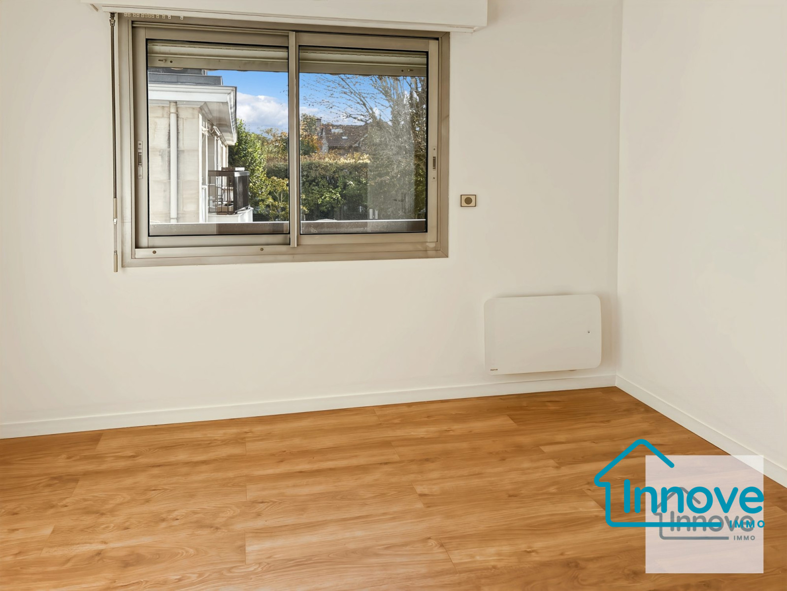 
                                                Vente
                                                 Appartement T3 dans résidence sécurisée