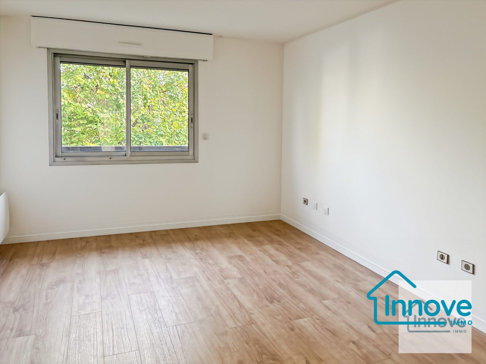 
                                                Vente
                                                 Appartement T3 dans résidence Senior sécurisée