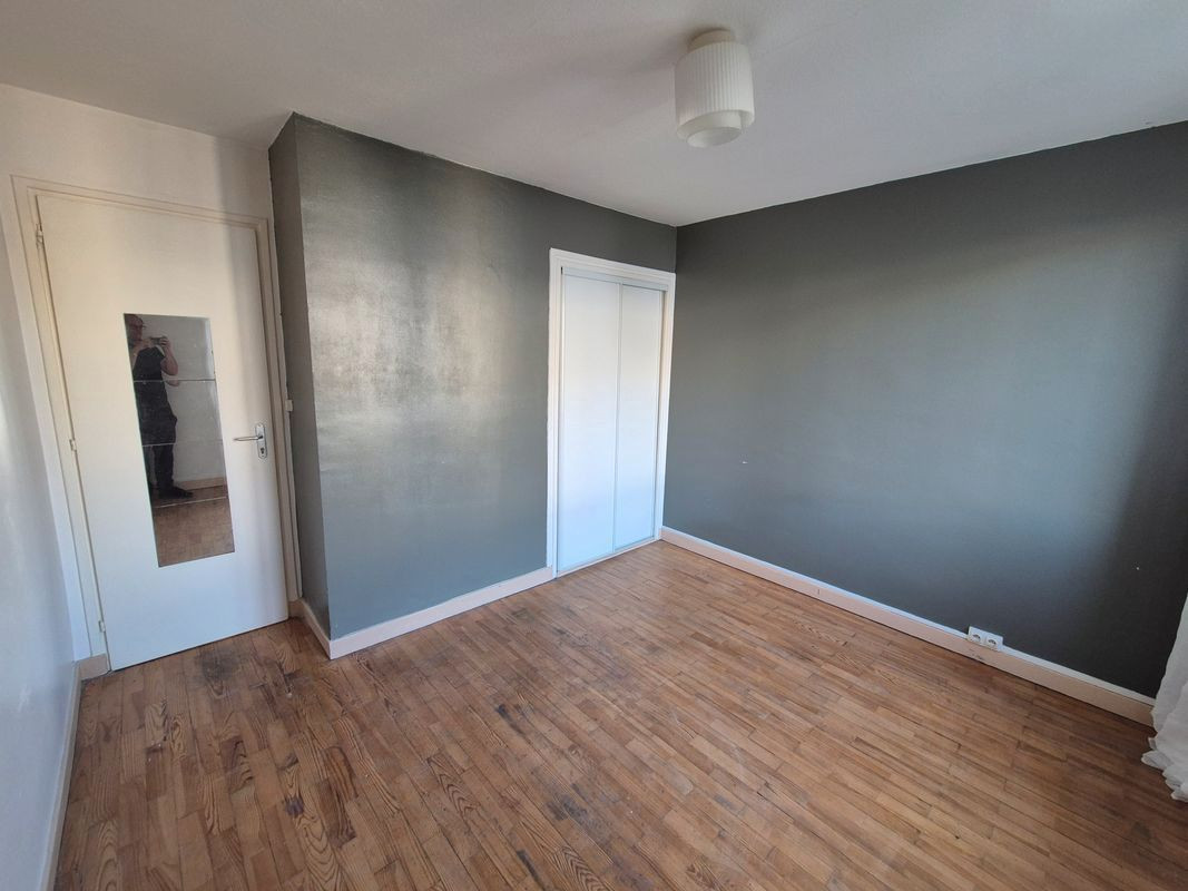 
                                                Location
                                                 Appartement T3 de 54 m² + Balcon + Cave, Rue Léon