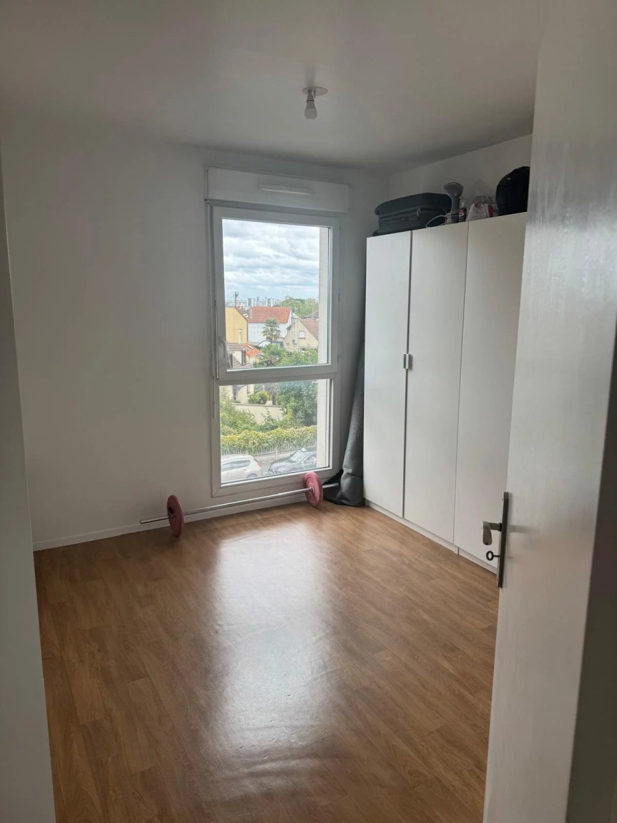 
                                                Vente
                                                 Appartement T3 de 58 m² avec balcon