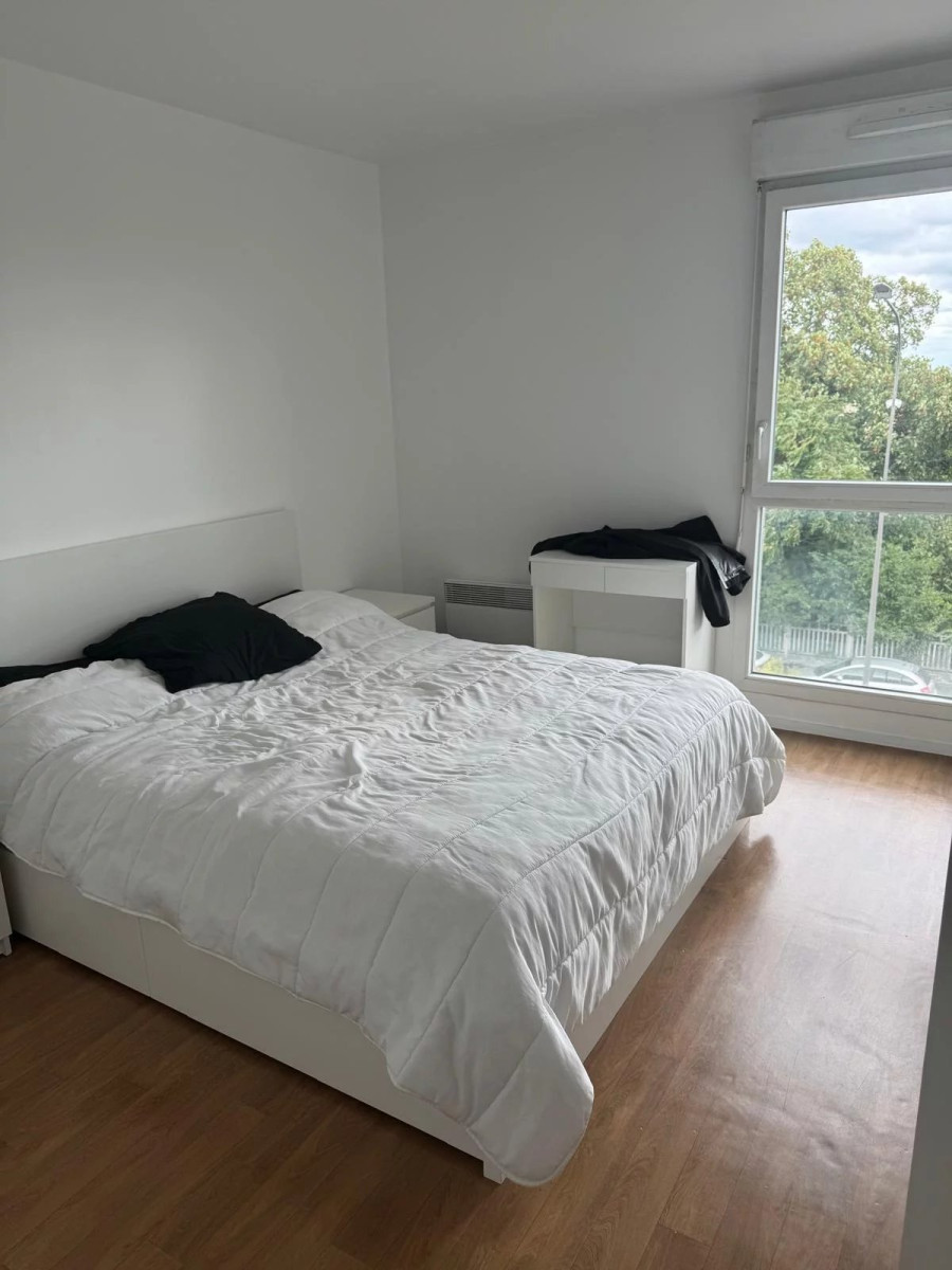 
                                                Vente
                                                 Appartement T3 de 58 m² avec balcon